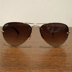 Ray-Ban Gold Frame Sunglasses with Brown Lenses - Aviatior